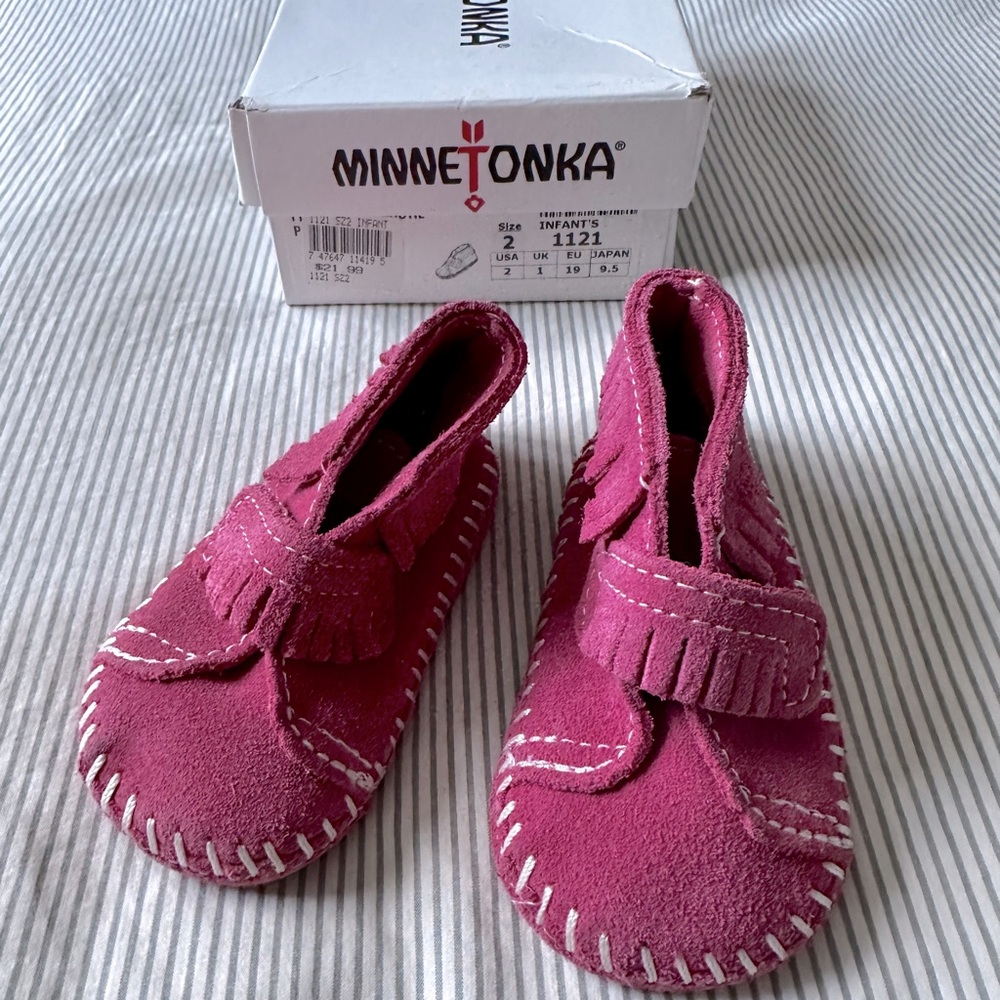 Minnetonka Pink Moccasins with Fringe and Contrast Stitching Baby Size 2